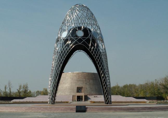 I hvilket år ble Astana hovedstaden i Kasakhstan? Hvilken by var hovedstaden før?